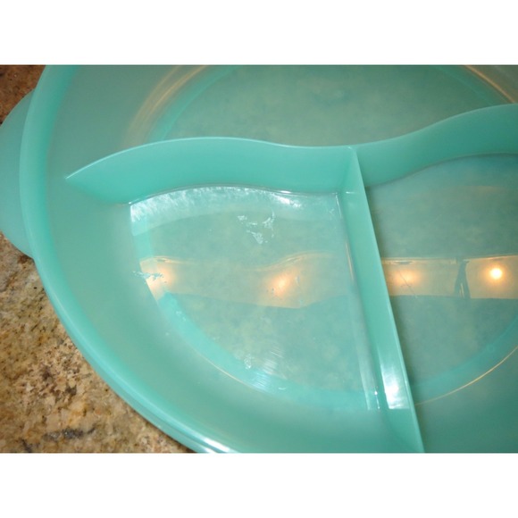 Tupperware 3284C-1 Crystal Wave Microwave Divided Dish Bowl & Lid 10" 7374A-1 - Picture 3 of 5